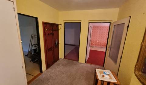 Exkluzívne 3-izbový byt na predaj v lokalite Šahy v okrese Levice 86m