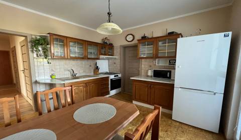 Sale Two bedroom apartment, Two bedroom apartment, Tatranská, Banská B