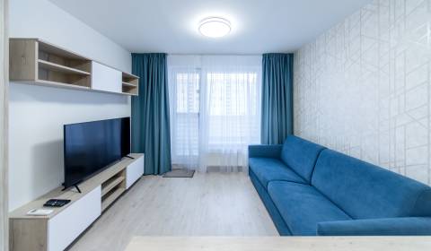 RESERVED Modern 1room apt 27m2, with loggia and A/C, KOŠICKÁ 52