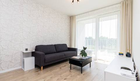 Modern apartment with parking for rent in Bratislava