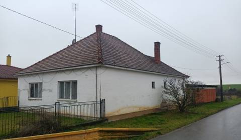 Searching for Family house, Family house, Veľká Bytča, Bytča, Slovakia