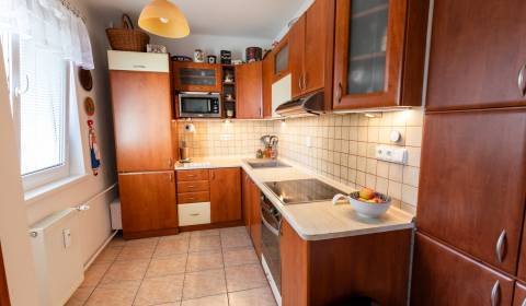Sale Two bedroom apartment, Two bedroom apartment, Veľký Bysterec, Dol
