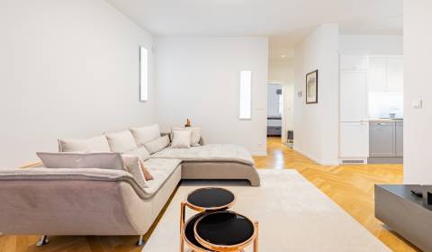 Designer 1bdr apt 64m2, with A/C, FOR SHORT TERM RENT 3 MONTHS