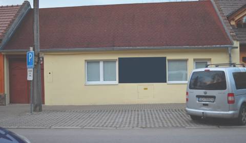 Rent Commercial premises, Commercial premises, Robotnícka, Senica, Slo