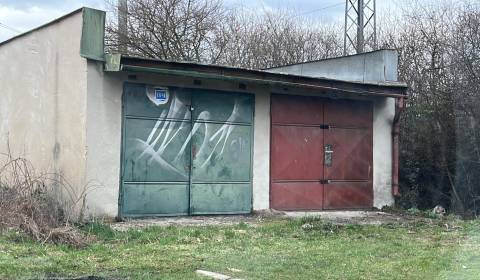 Sale Garage, Garage, Cesta k Smrečine, Banská Bystrica, Slovakia