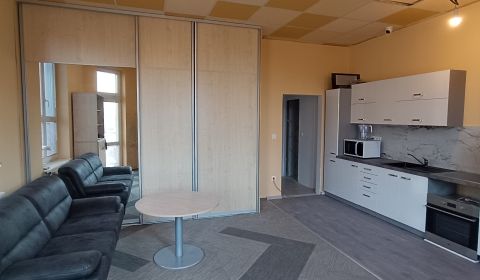 Rent One bedroom apartment, One bedroom apartment, Hlavná, Galanta, Sl