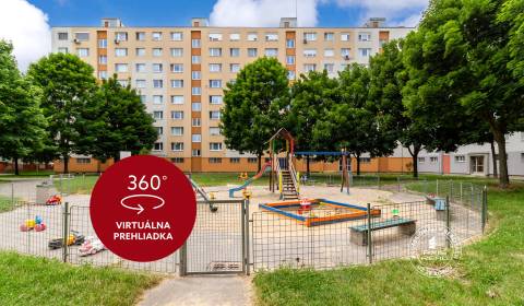 Three bedroom apartment, Zadunajská cesta, Bratislava - Petržalka