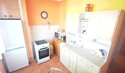Sale Two bedroom apartment, Two bedroom apartment, Švermova, Brezno, S