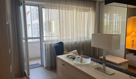 Rent Studio, Studio, city center Senec, Slovakia