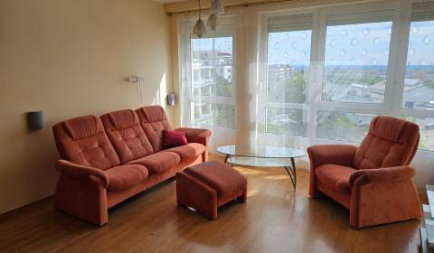 Pleasant 3bdr apt 106 m2, A/C, with loggia and parking, view 