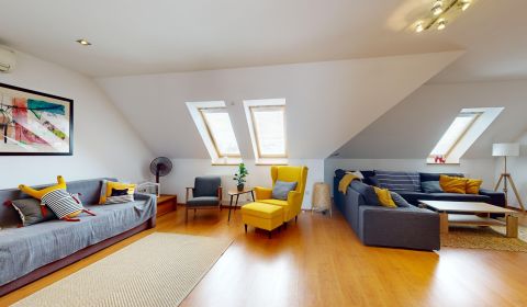 Duplex apartment with a terrace on the roof