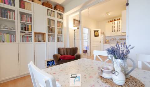 Sale Two bedroom apartment, Two bedroom apartment, Na Hrebienku, Brati