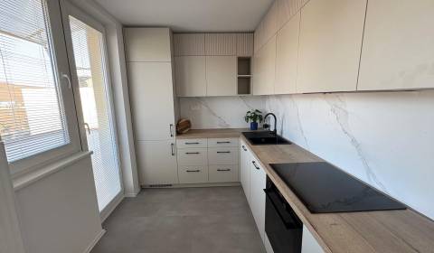 Sale Two bedroom apartment, Two bedroom apartment, SNP, Nové Mesto nad