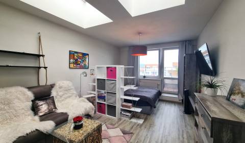 Rent Studio, Studio, Nobelova, Bratislava - Nové Mesto, Slovakia