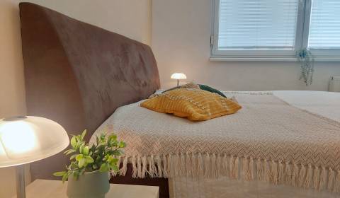 Rent Two bedroom apartment, Two bedroom apartment, Nám. 1. mája, Senec
