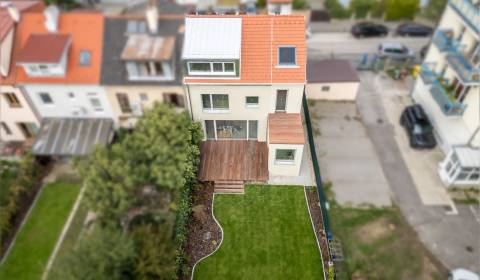 Sale Family house, Family house, Svätovojtešská, Bratislava - Nové Mes