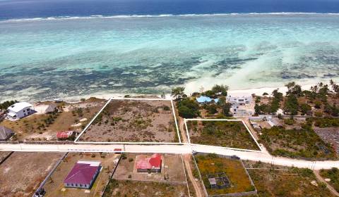 MAKUNDUCHI - AMAZING BEACH LAND WITH APPROVED PROJECT
