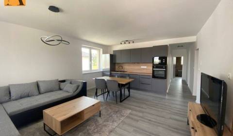 Rent Two bedroom apartment, Two bedroom apartment, ., Dunajská Streda,