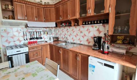 Sale Three bedroom apartment, Three bedroom apartment, Žiar nad Hronom