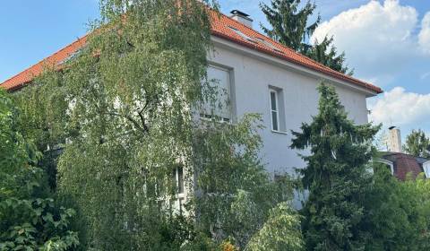 Staré Mesto / Palisades » Old Town villa with 4 flats