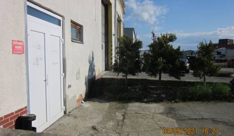 Rent Storehouses and Workshops, Storehouses and Workshops, Strojnícka,
