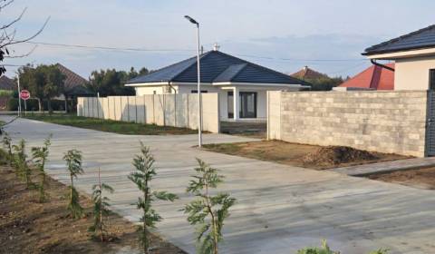 Sale Family house, Family house, Hlavná, Komárno, Slovakia