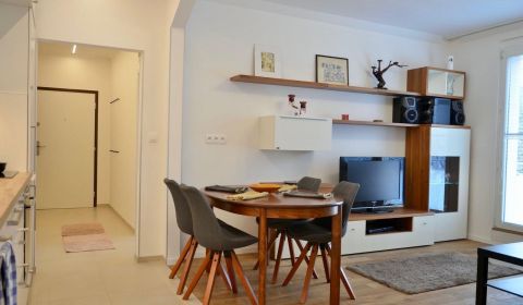 Rent Two bedroom apartment, Two bedroom apartment, Teplická, Bratislav
