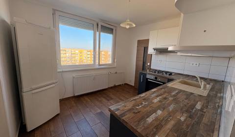 Rent One bedroom apartment, One bedroom apartment, Hviezdna, Komárno,