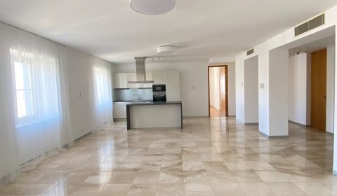 Rent Two bedroom apartment, Two bedroom apartment, Hlboká, Bratislava 