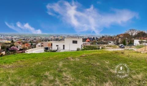 Land – for living, Pod zemným vrchom, Bratislava