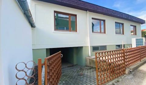 Sale Family house, Family house, Hauptstraße, Neusiedl am See, Austria