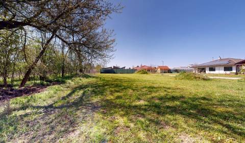 Building plot for a family house