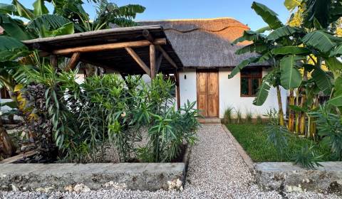 1 BEDROOM FAIRY TALE HOUSE IN ZARIA GARDEN BUNGALOWS