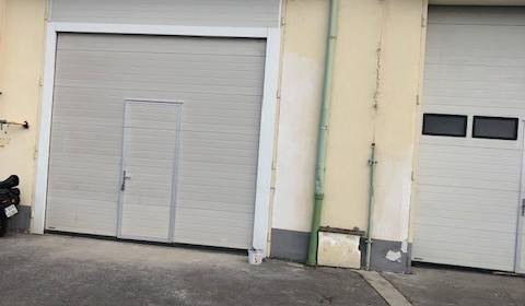 Rent Storehouses and Workshops, Storehouses and Workshops, Za stanicou