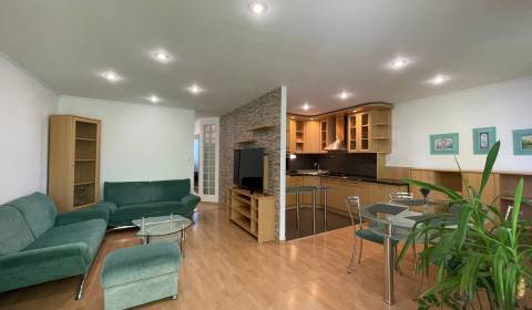 Rent Two bedroom apartment, Two bedroom apartment, Palárikova, Košice 