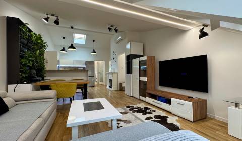 Rent Two bedroom apartment, Two bedroom apartment, Metodova, Prešov, S