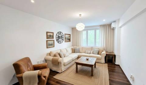 Sale Two bedroom apartment, Two bedroom apartment, Royova, Piešťany, S