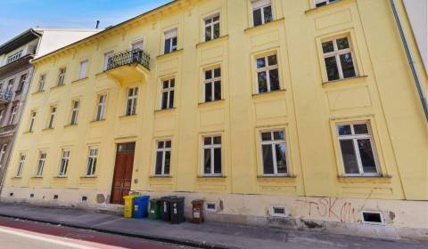 Sale Two bedroom apartment, Two bedroom apartment, Banskobystrická, Br