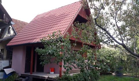 Searching for Cottage, Cottage, okres, Levice, Slovakia