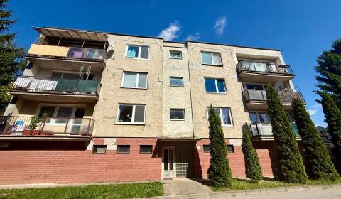 Sale Three bedroom apartment, Three bedroom apartment, Záhradná, Senic