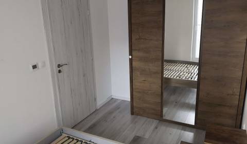 Sale Studio, Studio, Dlhé Hony, Poprad, Slovakia