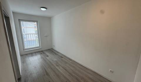 Sale Studio, Studio, Dlhé Hony, Poprad, Slovakia