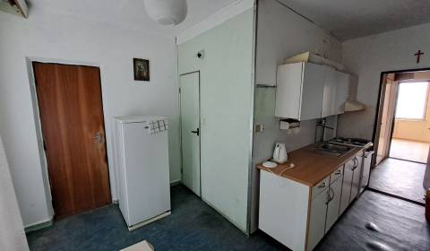 Sale Two bedroom apartment, Two bedroom apartment, Bystrická cesta, Ru