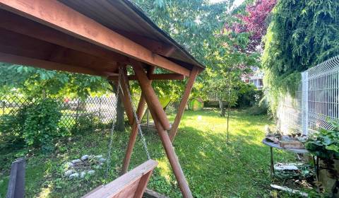 Cozy 2-Room Apartment with Garden in Galanta