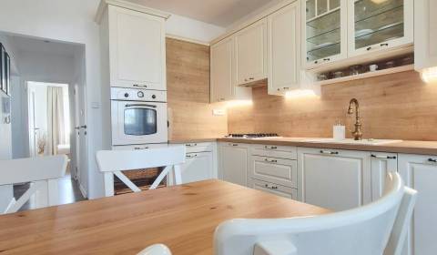 Rent Two bedroom apartment, Two bedroom apartment, Pri kríži, Bratisla