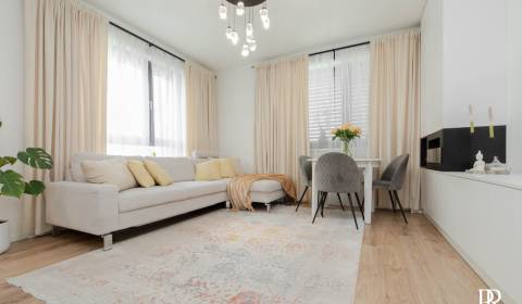 Sale Two bedroom apartment, Two bedroom apartment, Zadunajská, Bratisl