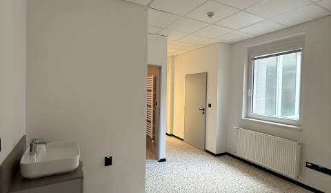 Rent Offices, Offices, Dunajská, Komárno, Slovakia