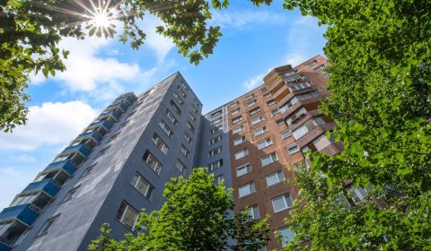 Sale Three bedroom apartment, Three bedroom apartment, Jána Smreka, Br