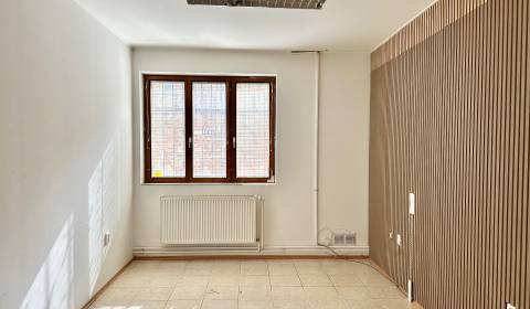 Rent Offices, Offices, Hlavná, Trnava, Slovakia