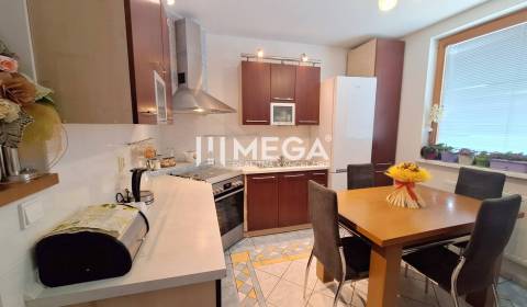 Sale Two bedroom apartment, Two bedroom apartment, SNP 2512/32, Humenn